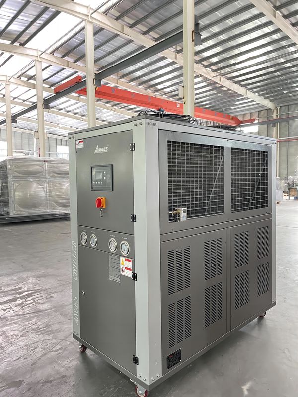 Chiller công nghiệp 10Ton làm mát bằng không khí loại Glycol