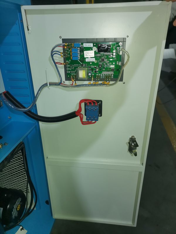Độ chính xác và hiệu quả 2,5 m3/h Dòng chảy nước lạnh Máy làm mát tốc độ biến đổi làm mát bằng không khí để kiểm soát nhiệt độ trong phòng thí nghiệm