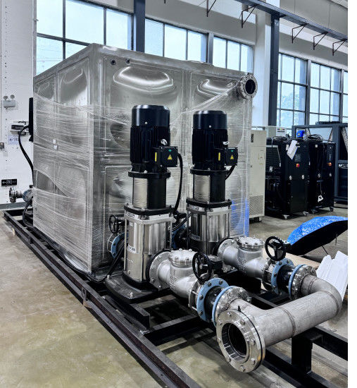 Máy làm mát nước di động hiệu suất cao 100hp với dung lượng bể lớn và bơm lưu thông bên ngoài